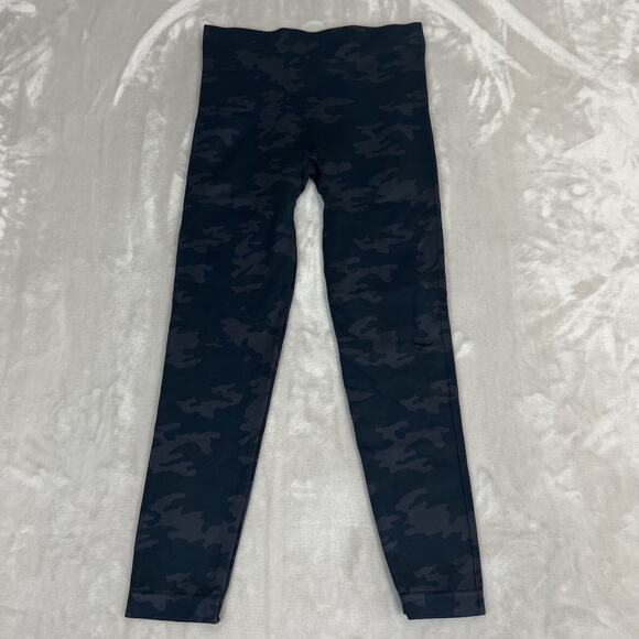 Spanx Leggings Womens Medium Black Camo Look At Me Know Seamless Compression - Picture 1 of 9